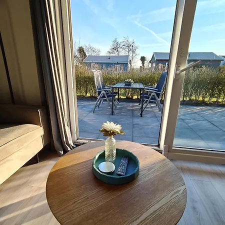 Het Dobbertje, Houten * Sint Maartensvlotbrug