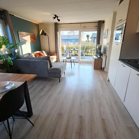 Het Dobbertje, Houten Prázdninový dům